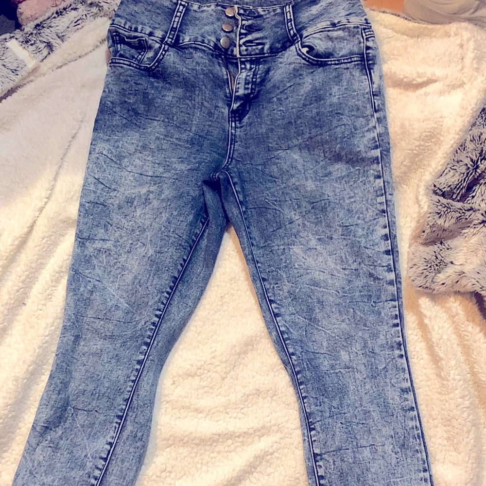Acid wash high waist skinny jeans